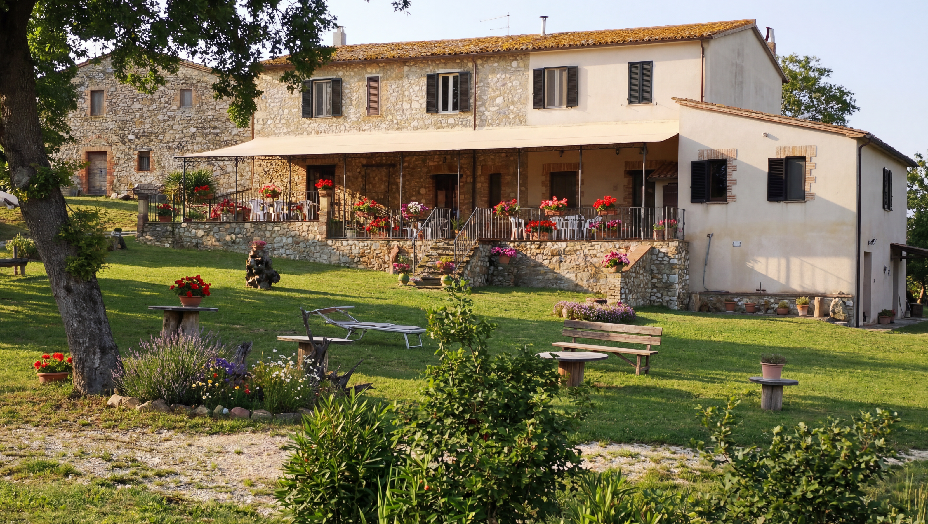 Agriturismo il Giogo di giorno